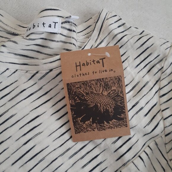 Habitat NWT Women's Size Small Cream Black Stripe 100% Cotton 3/4 Sleeves Top - Picture 6 of 12